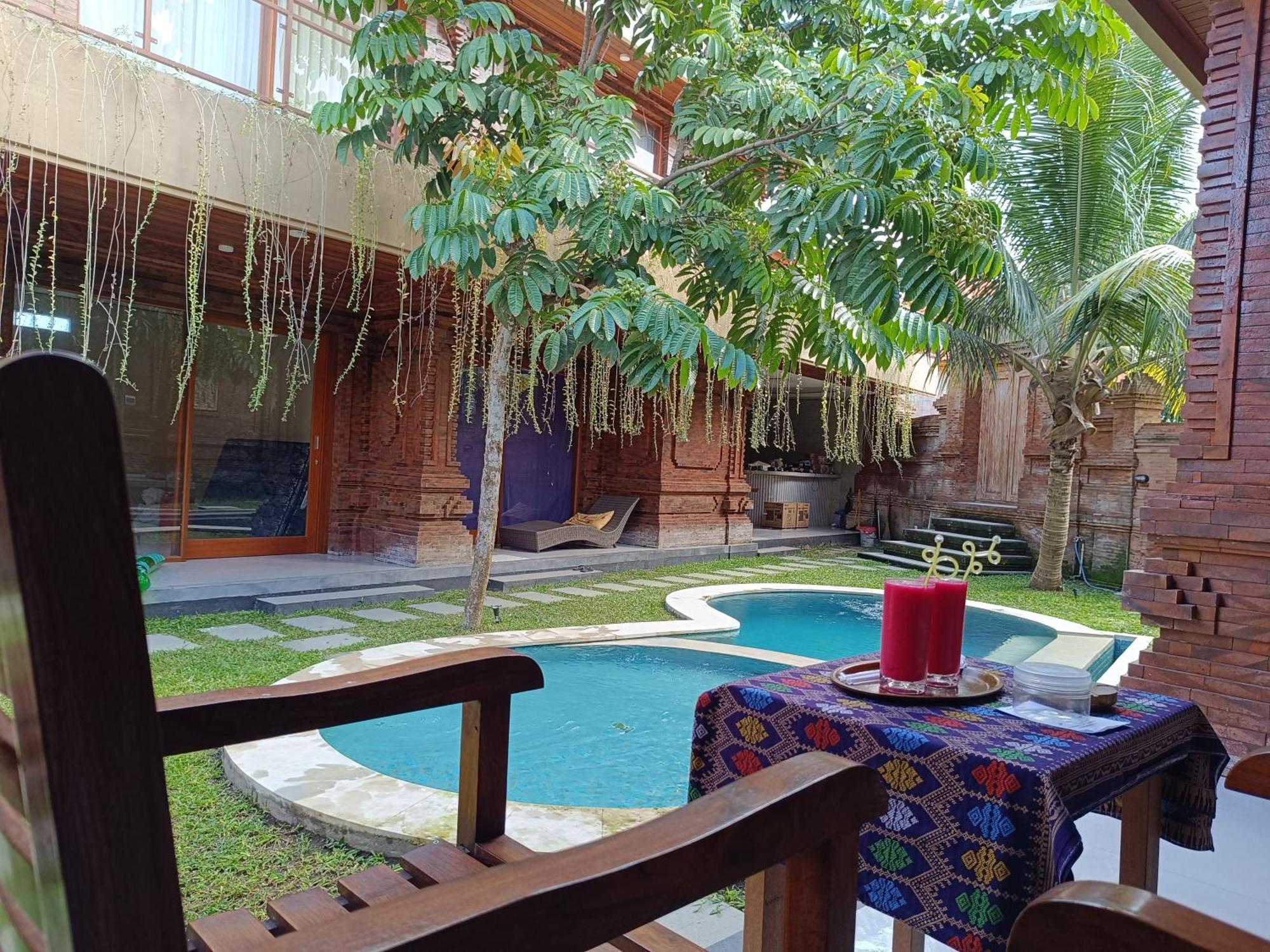 Villa D'Carik Bali Denpasa Buitenkant foto